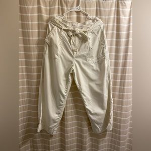 Off white cropped pant